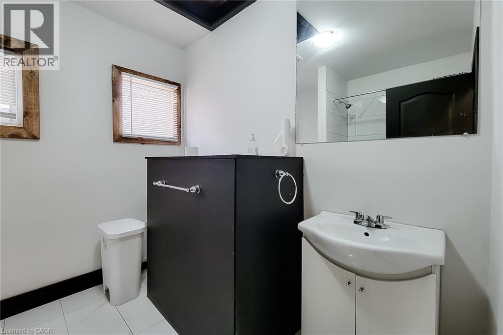 98 Welland Street N, Thorold, Ontario  L2V 2C1 - Photo 26 - 40821561