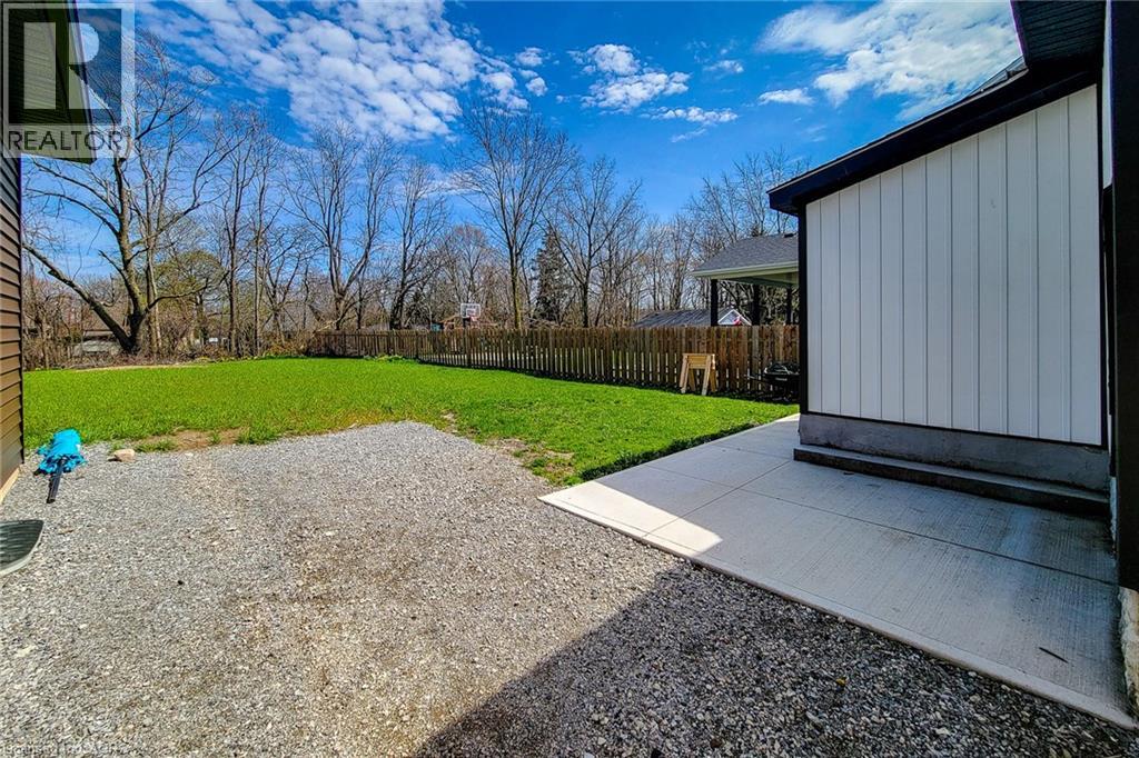 98 Welland Street N, Thorold, Ontario  L2V 2C1 - Photo 6 - 40821561