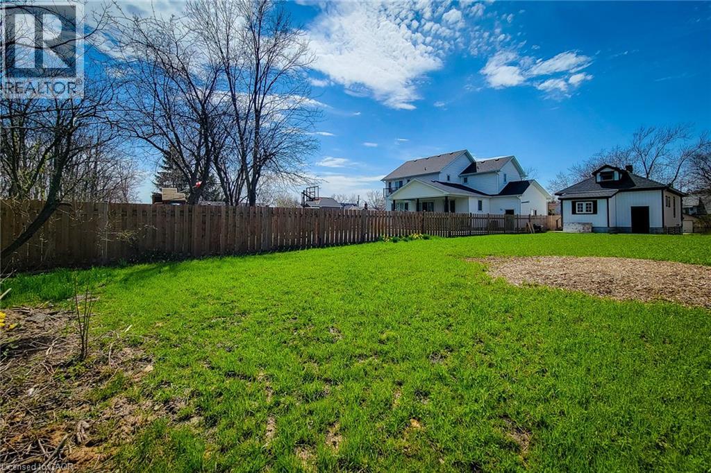 98 Welland Street N, Thorold, Ontario  L2V 2C1 - Photo 9 - 40821561