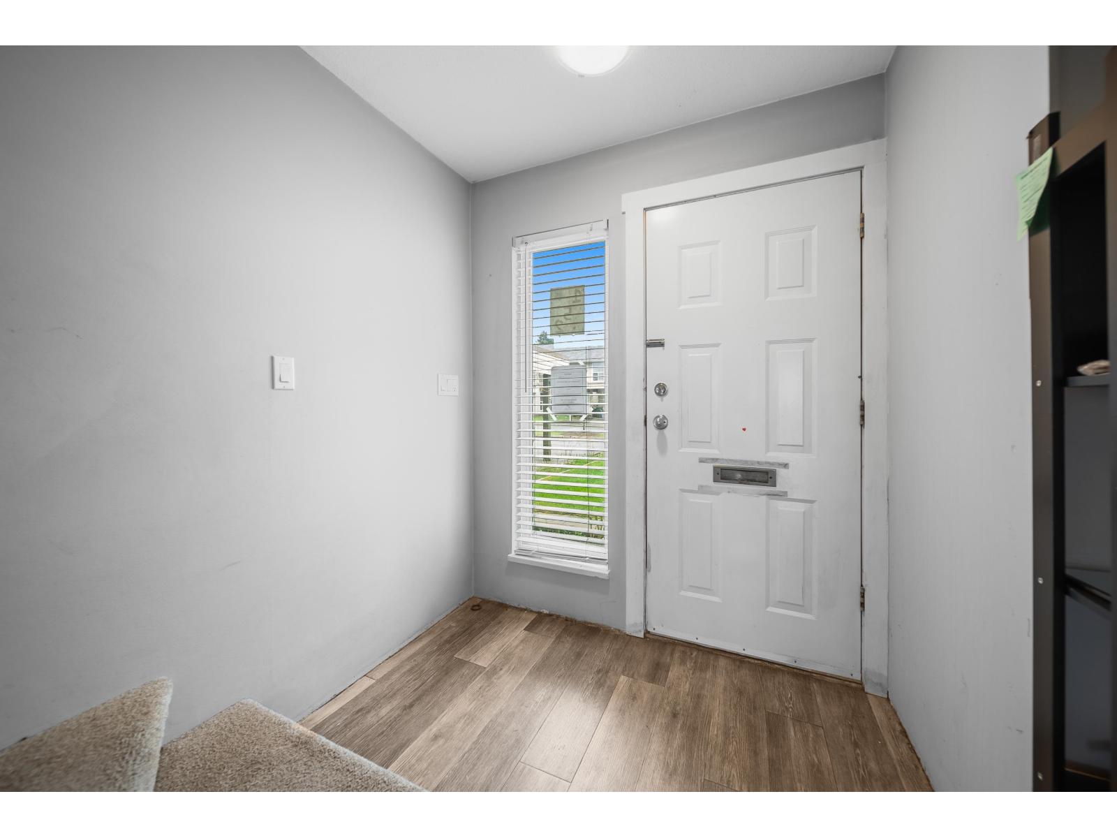 152 32550 Maclure Road, Abbotsford, British Columbia  V2T 4N3 - Photo 5 - R3111623