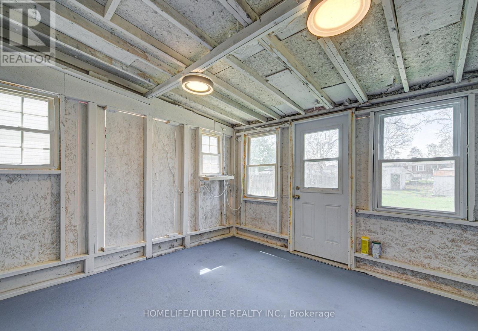 9 Superior Street, Brantford, Ontario  N3S 2J9 - Photo 25 - X12998856