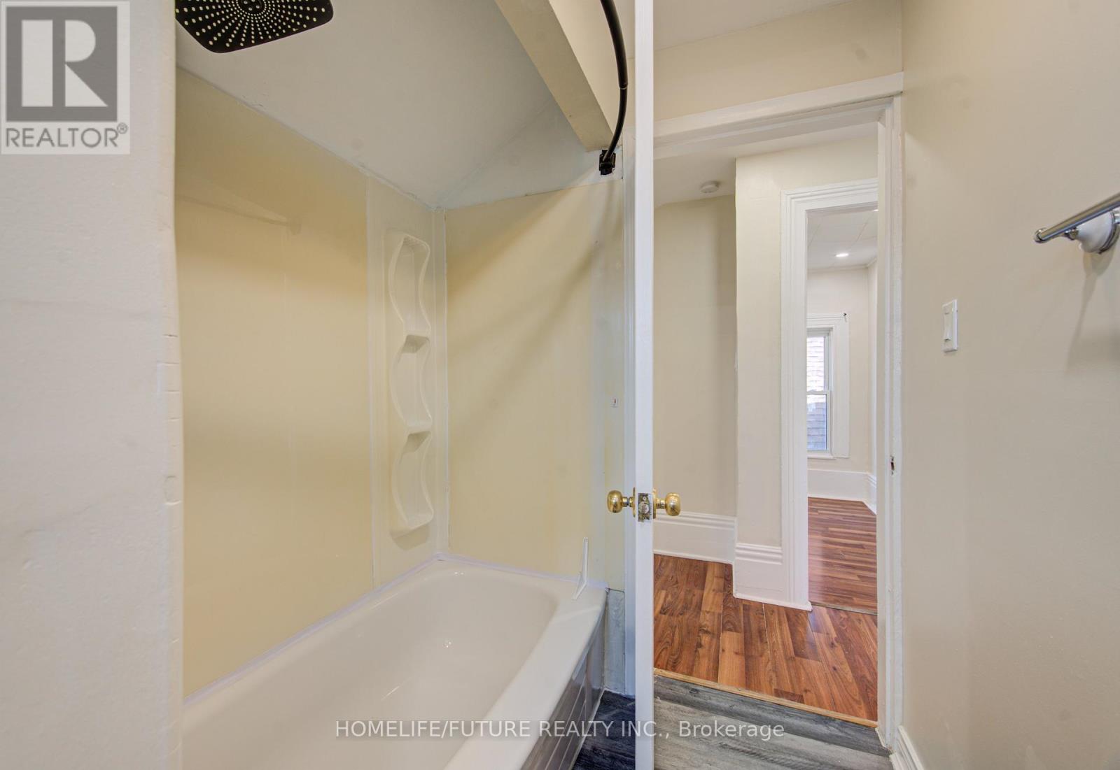 9 Superior Street, Brantford, Ontario  N3S 2J9 - Photo 24 - X12998856