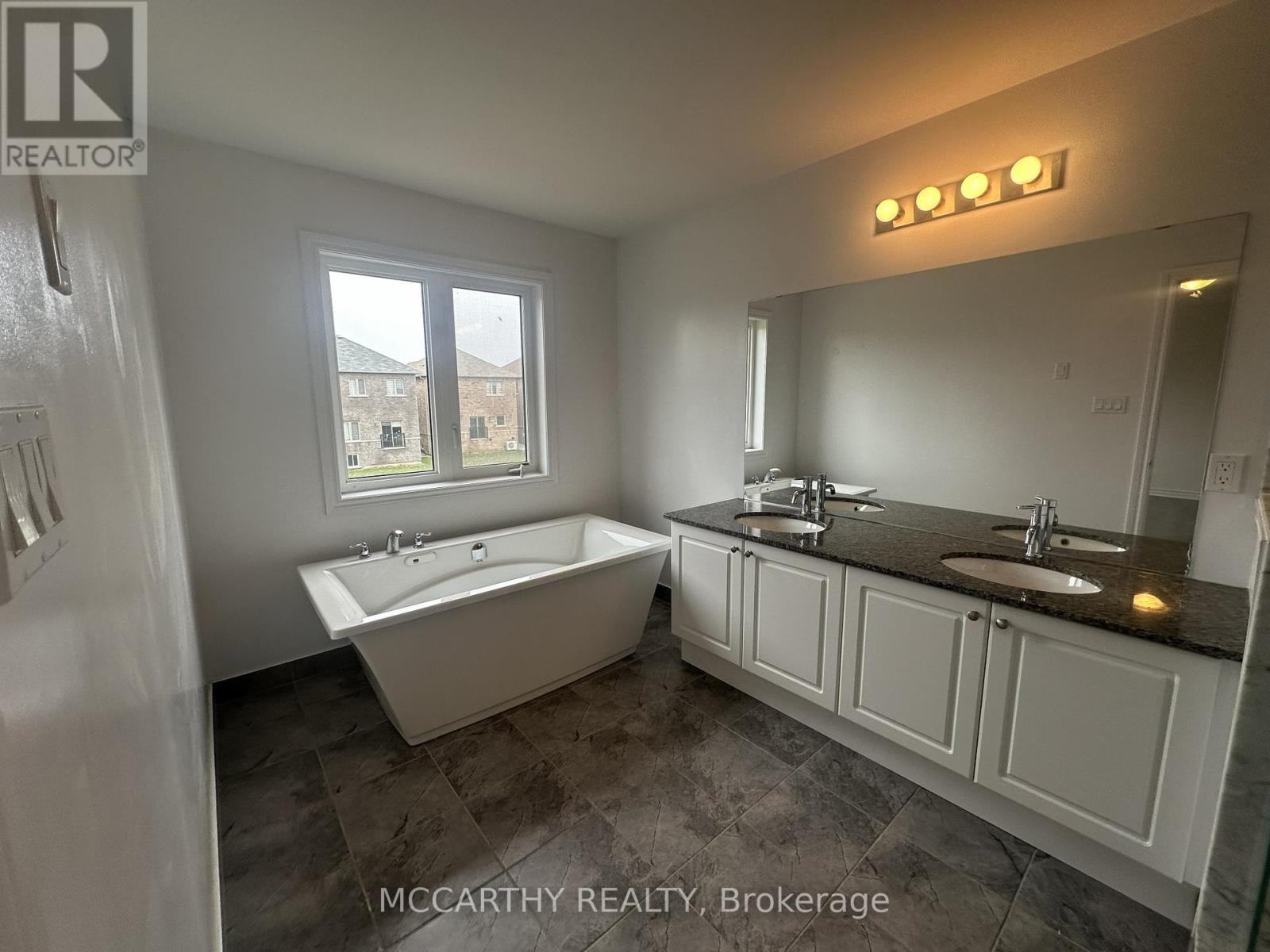 352 Vandusen Avenue, Southgate, Ontario  N0C 1B0 - Photo 18 - X12984186