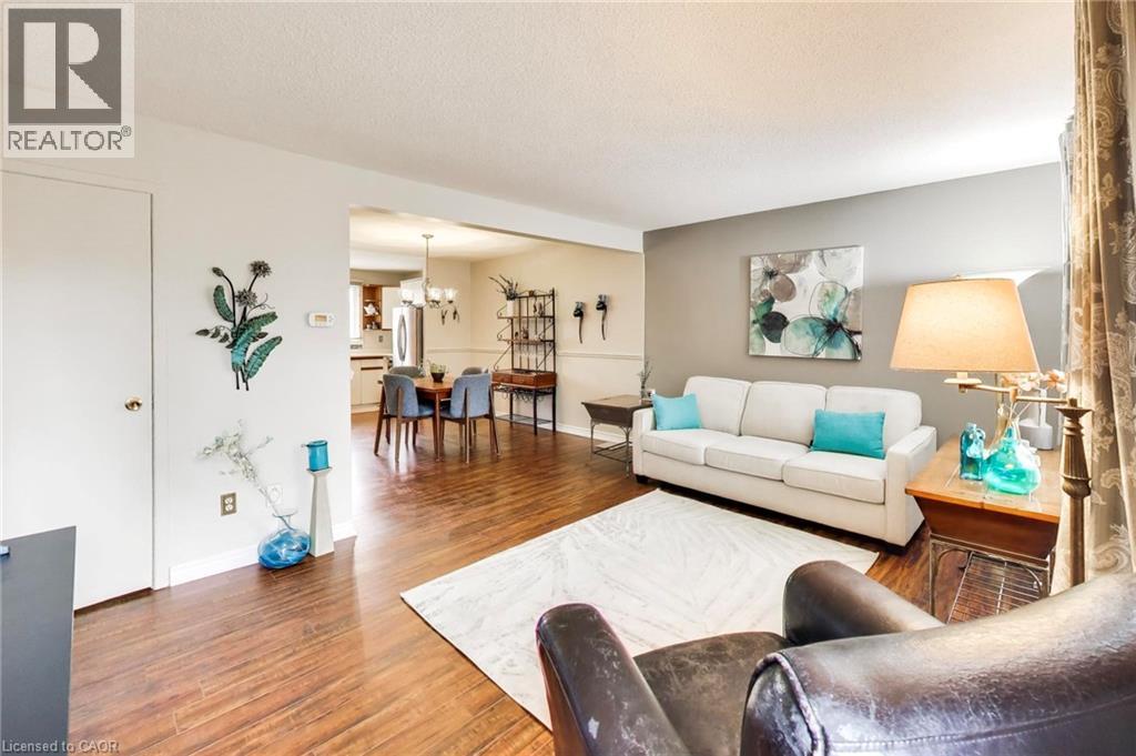 250 Magnolia Drive Unit# 57, Hamilton, Ontario  L9C 6M3 - Photo 5 - 40819270