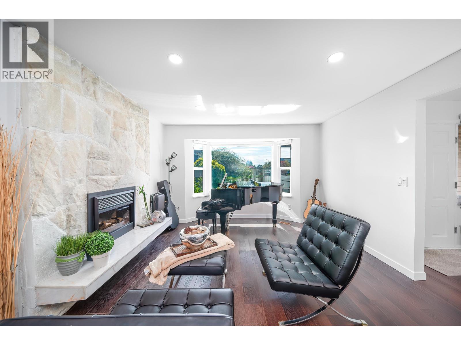 10651 Canso Crescent, Richmond, British Columbia  V7E 5B6 - Photo 7 - R3112207