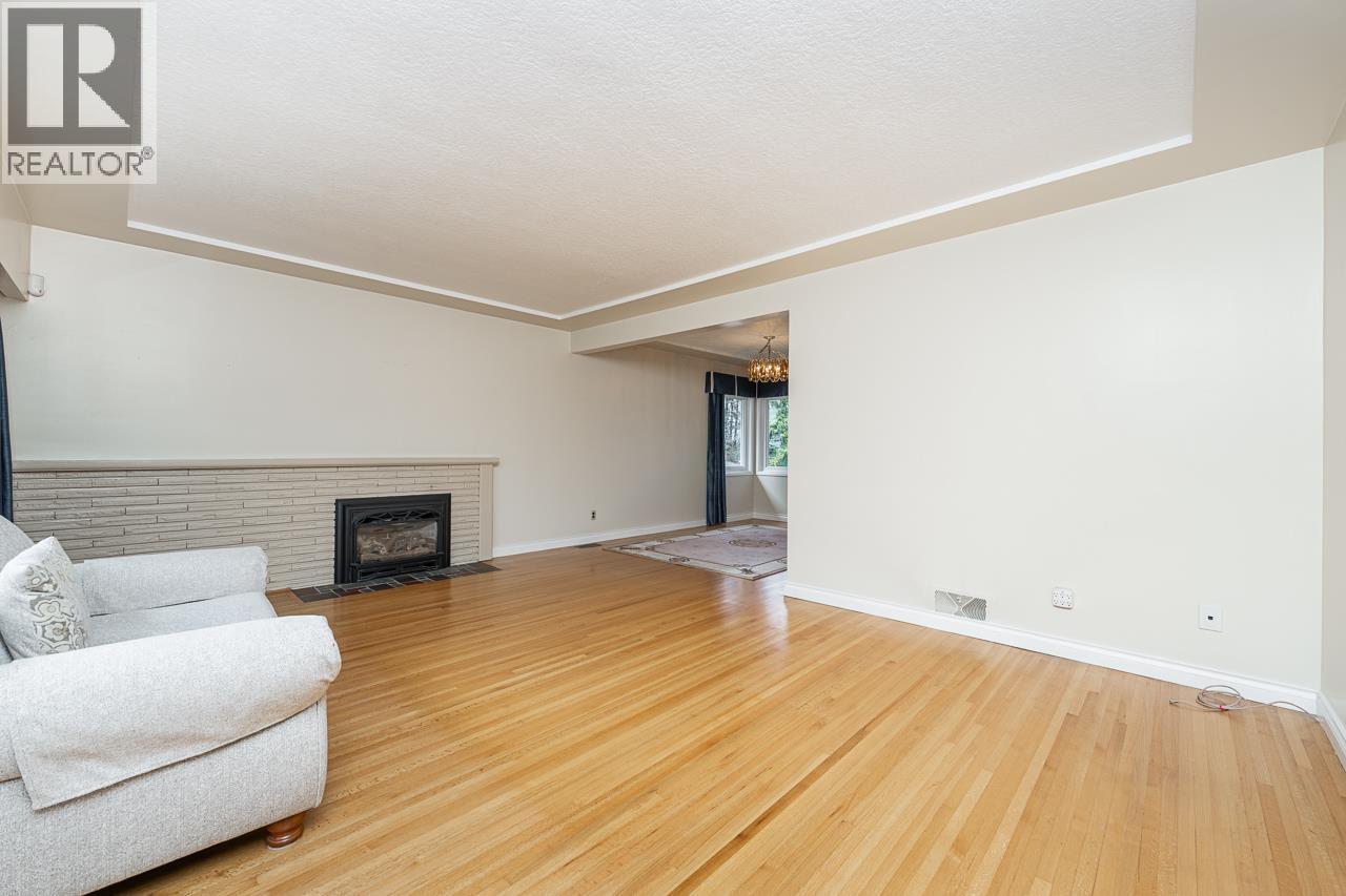 4457 Burke Street, Burnaby, British Columbia  V5H 1C1 - Photo 6 - R3110685