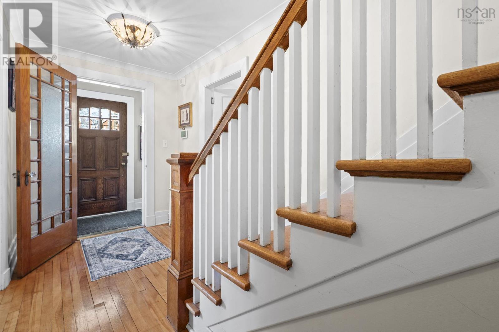 949 Mclean Street, Halifax, Nova Scotia  B3H 2V2 - Photo 5 - 202607656