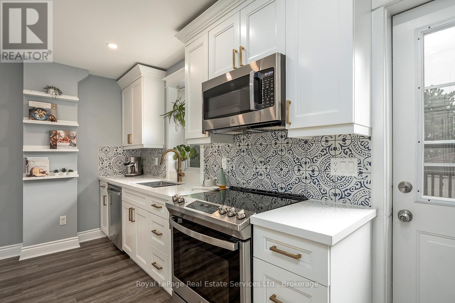 35 Park Row N, Hamilton, Ontario  L8H 4E3 - Photo 13 - X13008046