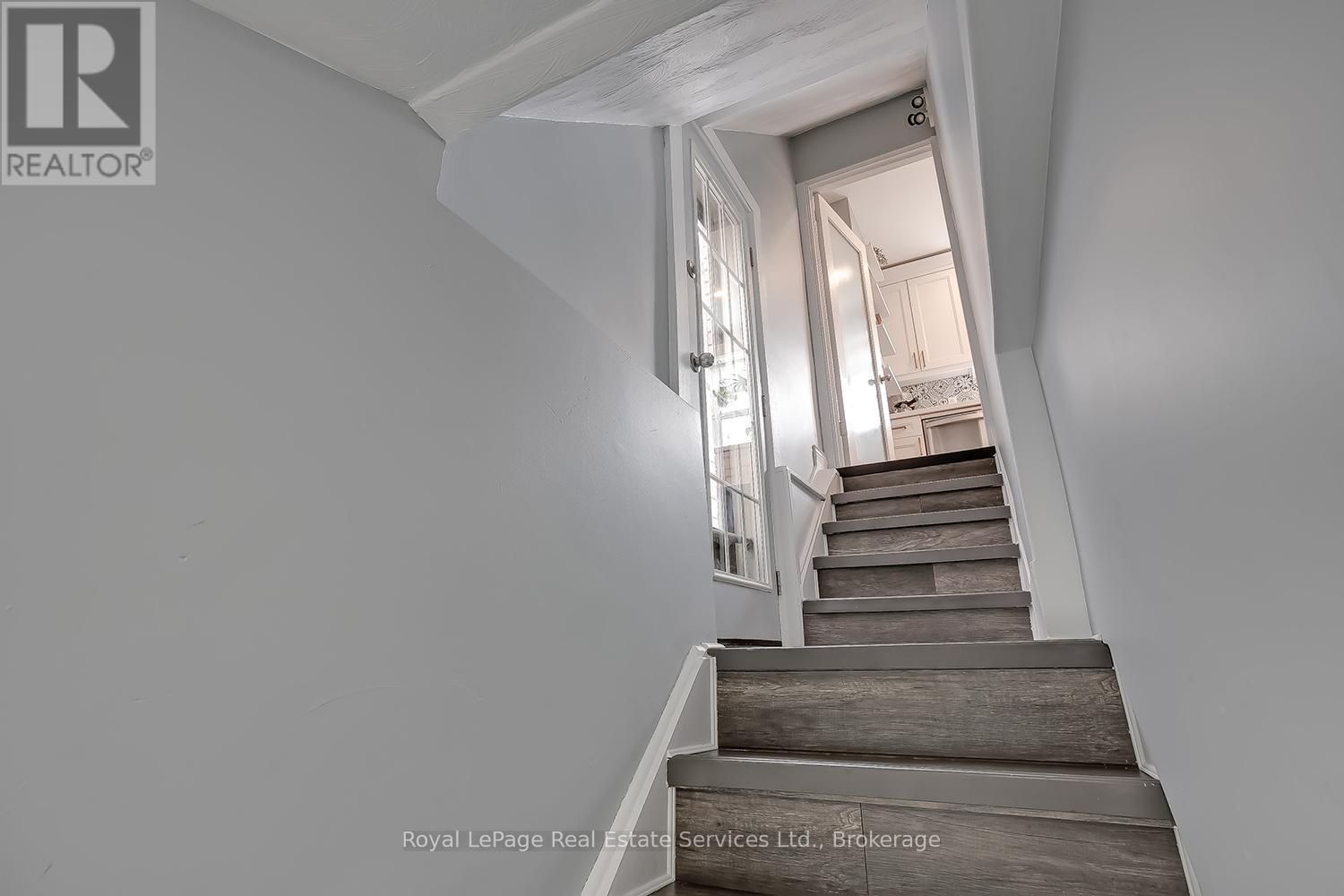 35 Park Row N, Hamilton, Ontario  L8H 4E3 - Photo 27 - X13008046