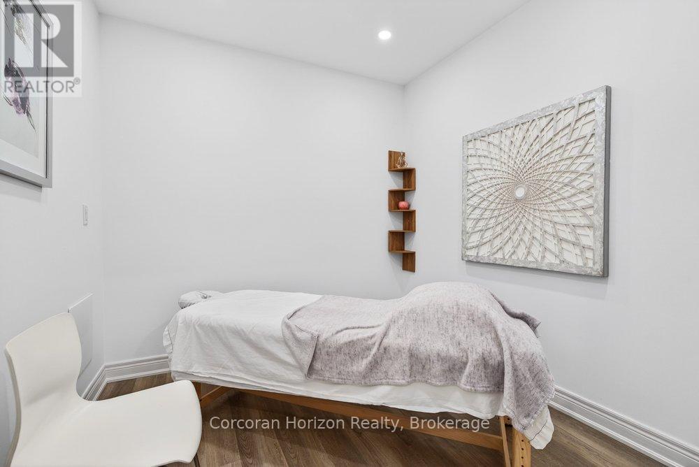 Main - 132 Young Street, Hamilton, Ontario  L8N 1V6 - Photo 13 - X13008168