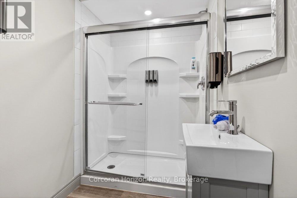 Main - 132 Young Street, Hamilton, Ontario  L8N 1V6 - Photo 46 - X13008168