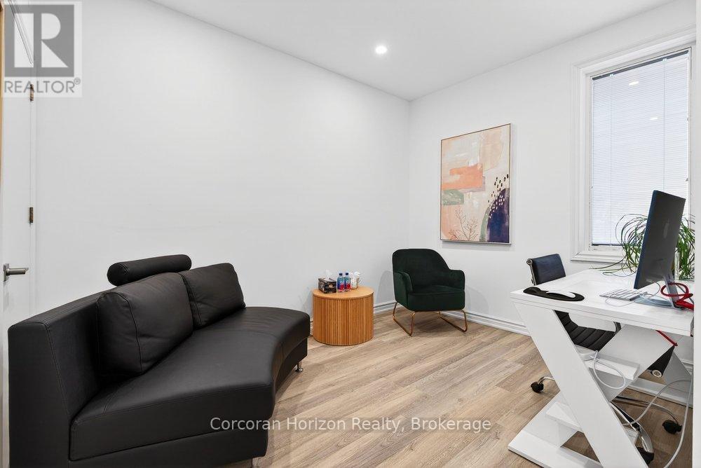 Main - 132 Young Street, Hamilton, Ontario  L8N 1V6 - Photo 8 - X13008168