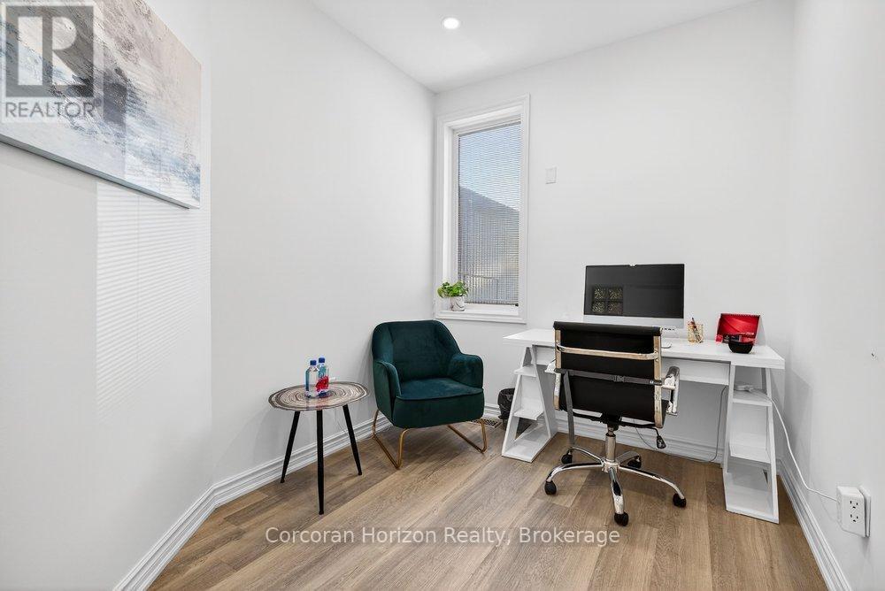 Main - 132 Young Street, Hamilton, Ontario  L8N 1V6 - Photo 9 - X13008168