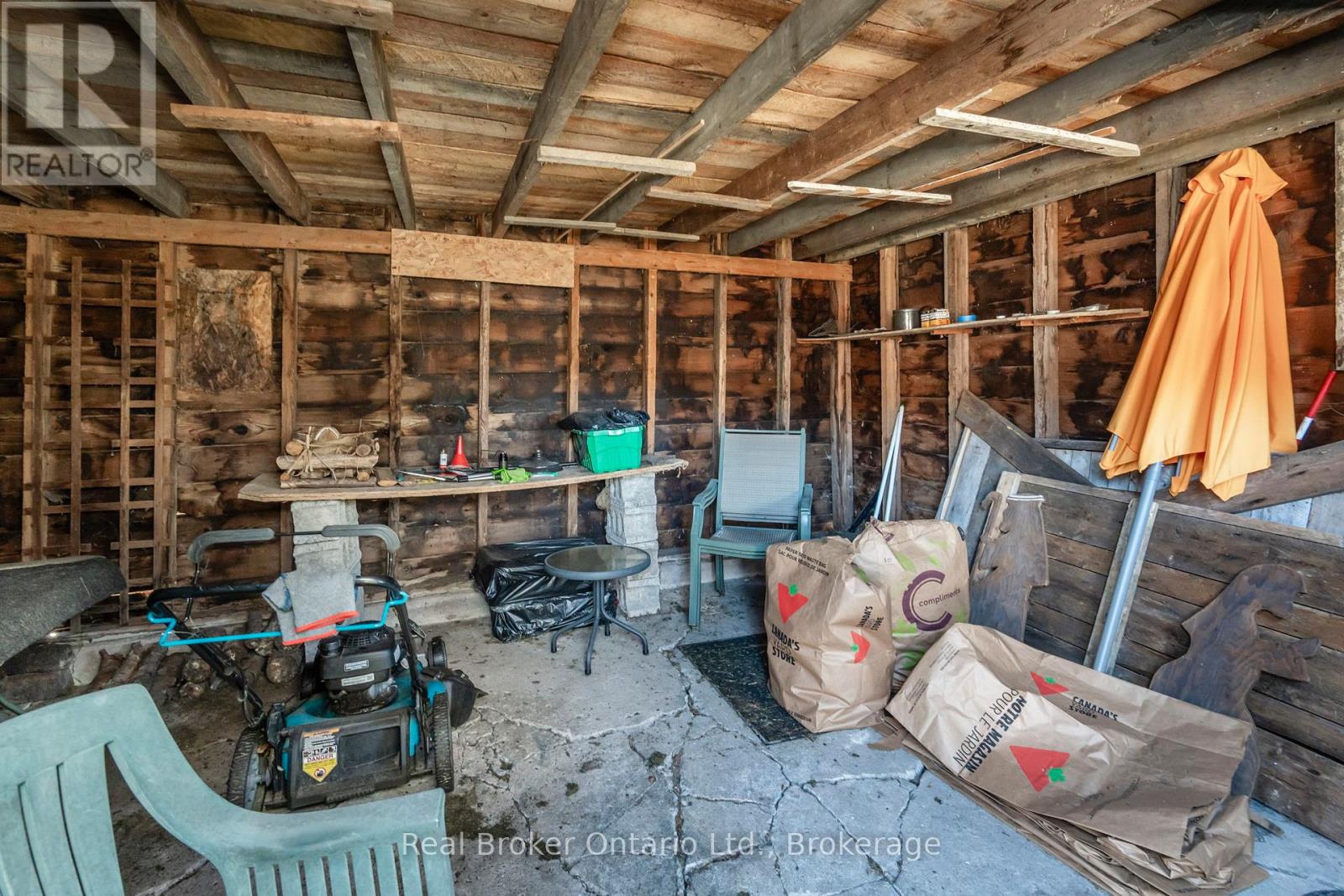 135 Poyntz Street, Penetanguishene, Ontario  L9M 1P5 - Photo 28 - S12978410