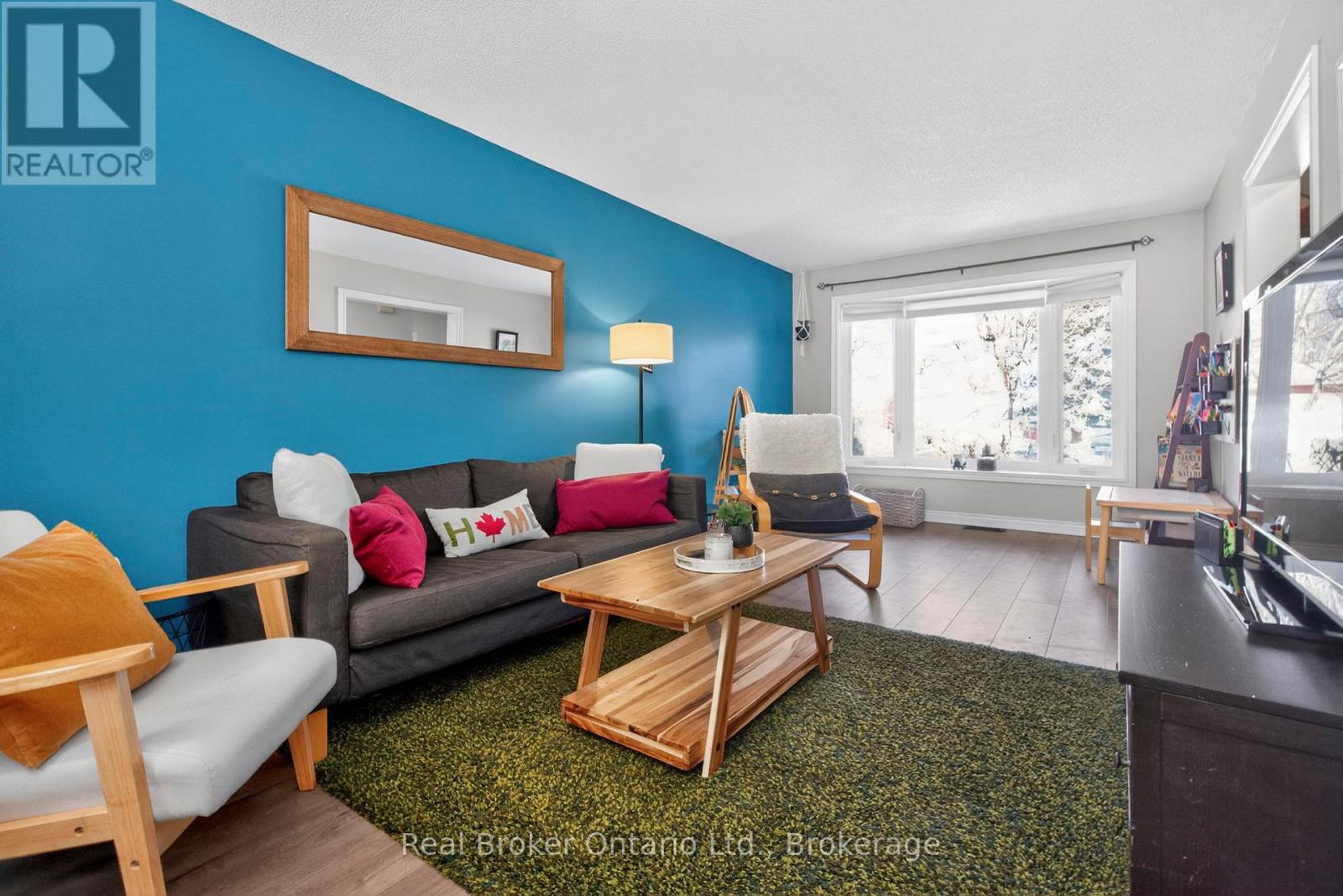 1060 Dina Crescent, Midland, Ontario  L4R 5C6 - Photo 7 - S12998538