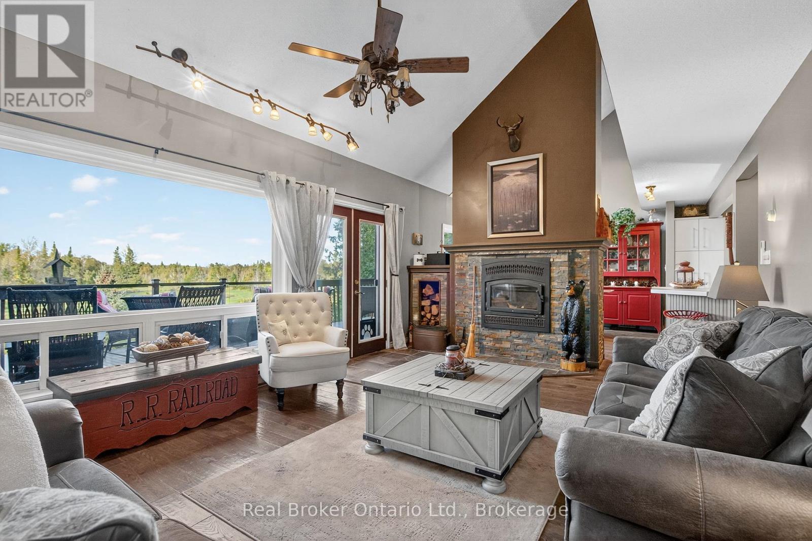 407047 Grey 4 Road, Grey Highlands, Ontario  N0C 1E0 - Photo 9 - X12766810