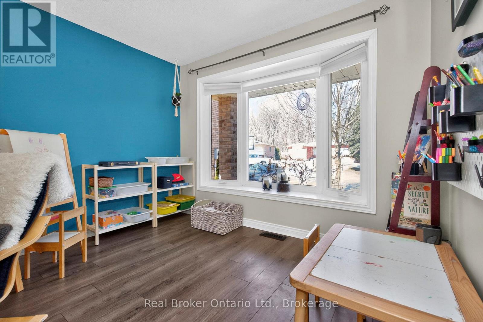 1060 Dina Crescent, Midland, Ontario  L4R 5C6 - Photo 8 - S12998538