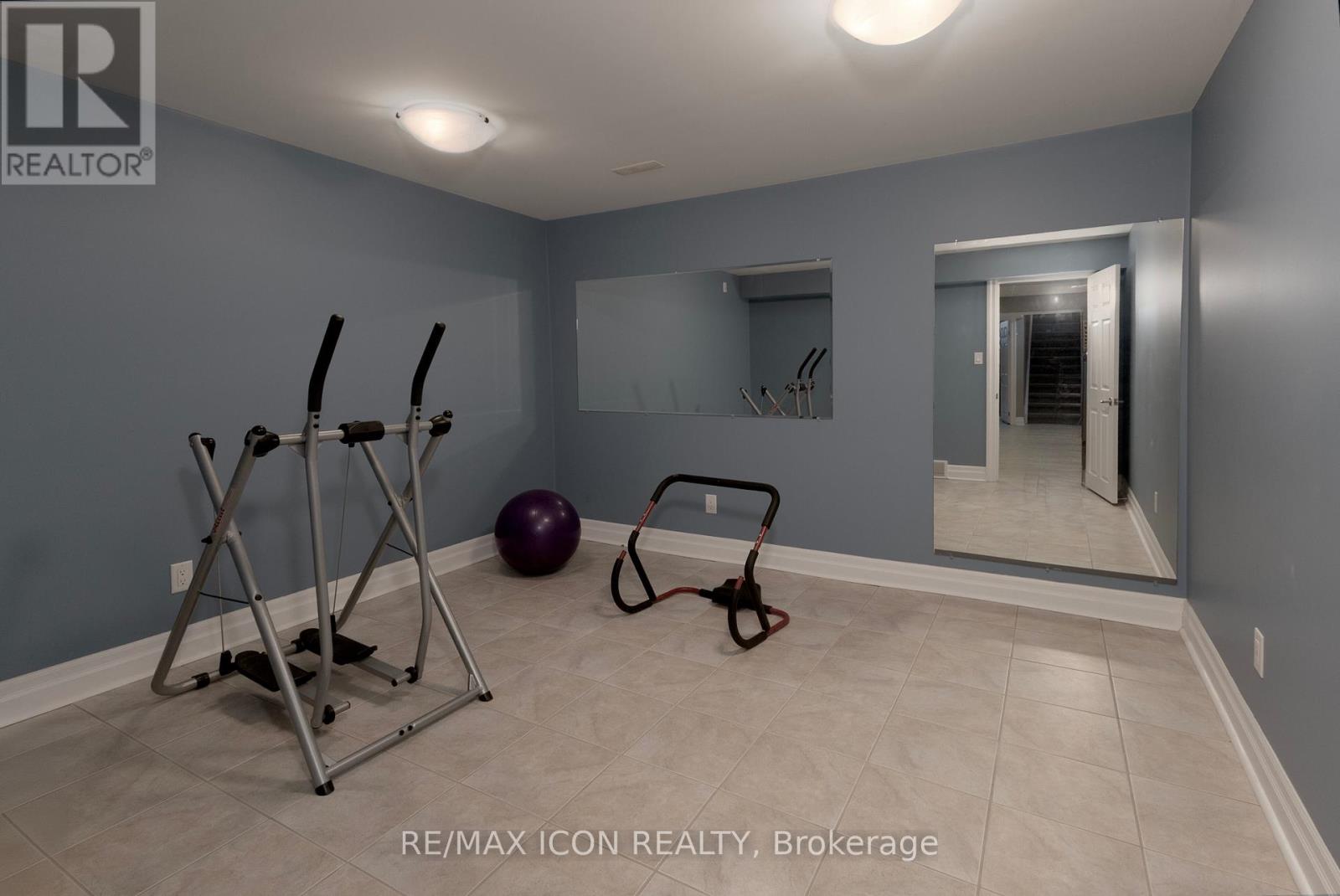 6756 St Andrews Circle, Plympton-Wyoming, Ontario  N0N 1E0 - Photo 33 - X12883996