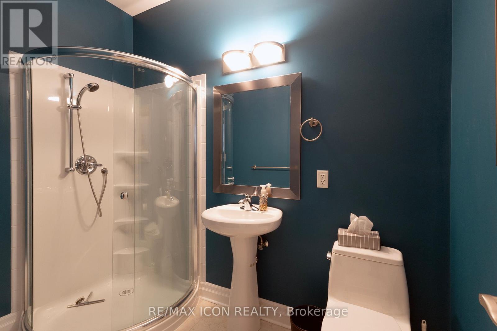 6756 St Andrews Circle, Plympton-Wyoming, Ontario  N0N 1E0 - Photo 34 - X12883996