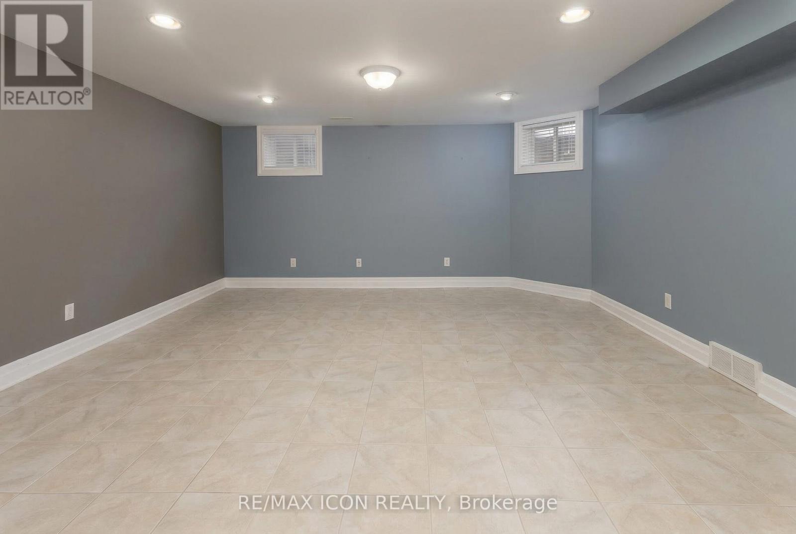 6756 St Andrews Circle, Plympton-Wyoming, Ontario  N0N 1E0 - Photo 29 - X12883996