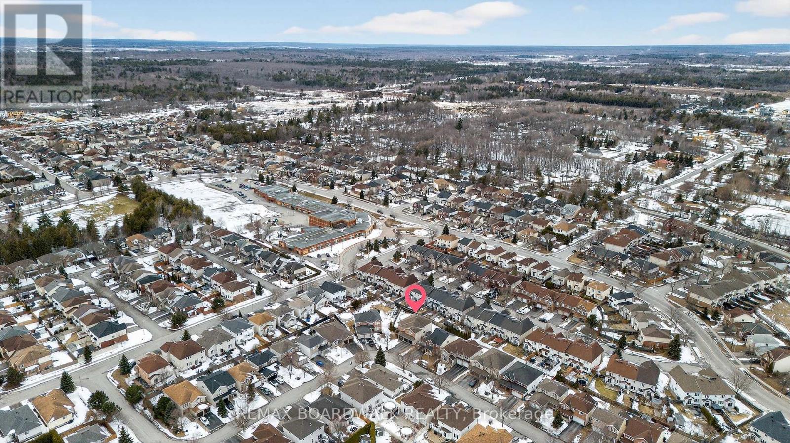 85 Woliston Crescent, Ottawa, Ontario  K2W 1G2 - Photo 46 - X12925080