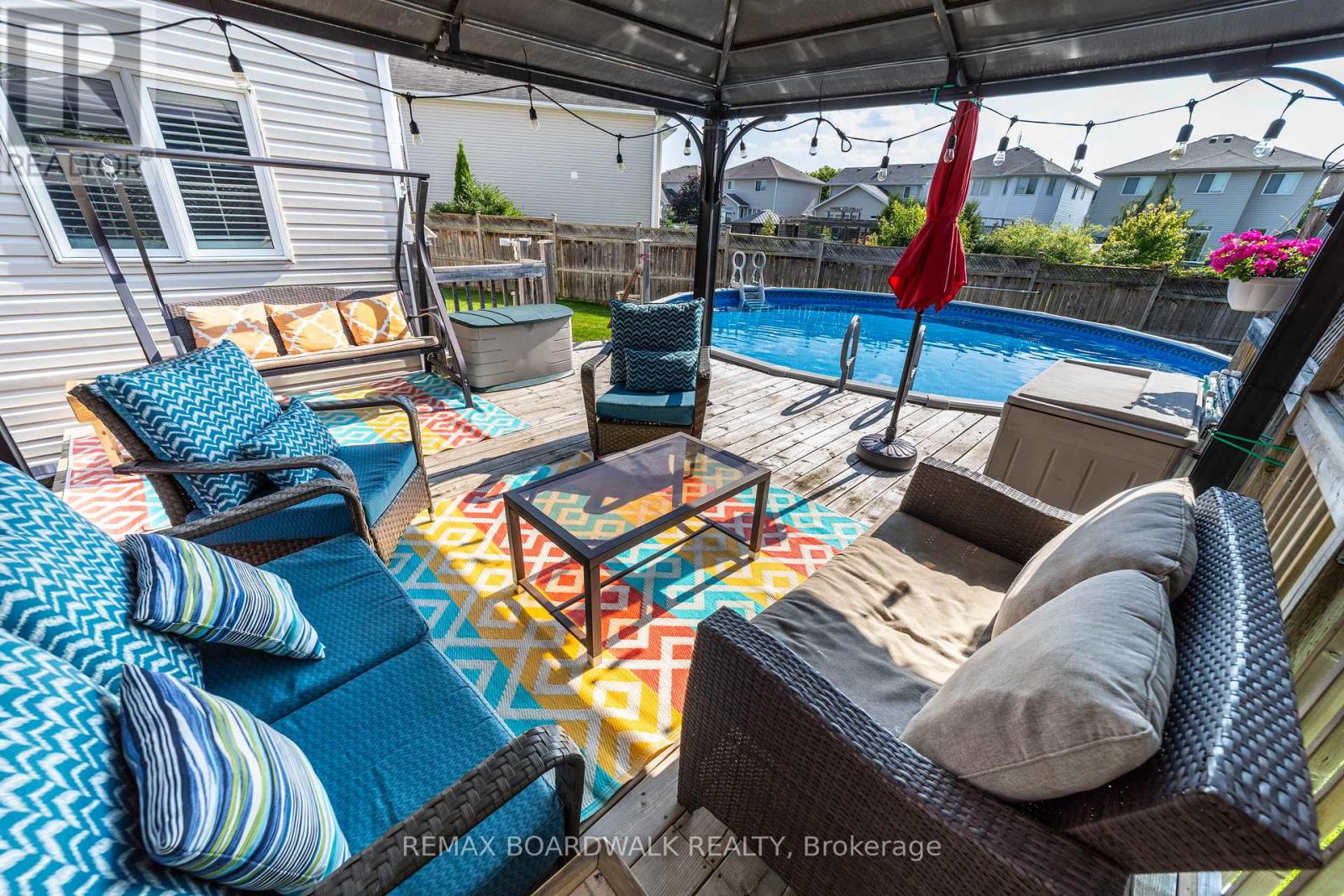 85 Woliston Crescent, Ottawa, Ontario  K2W 1G2 - Photo 43 - X12925080