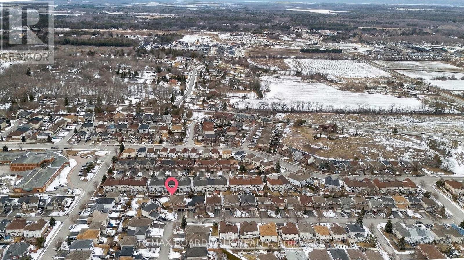 85 Woliston Crescent, Ottawa, Ontario  K2W 1G2 - Photo 45 - X12925080