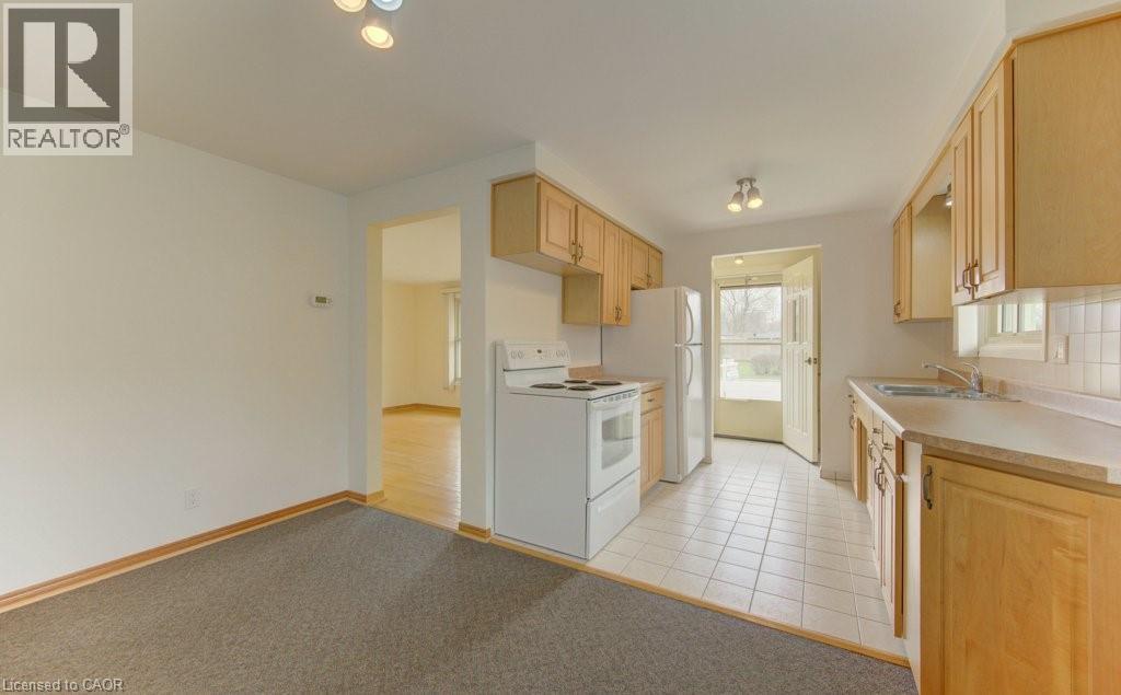 34 Geneva Crescent, Kitchener, Ontario  N2E 1M9 - Photo 13 - 40821544