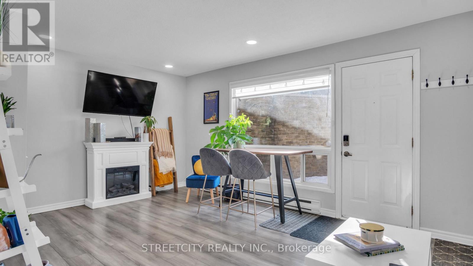 8 - 490 Southdale Road E, London South, Ontario  N6E 1A4 - Photo 2 - X13008106