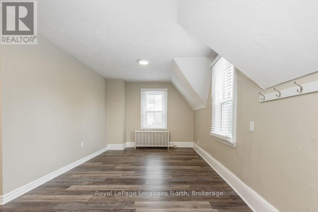 3 Peel Street, Barrie, Ontario  L4M 3K7 - Photo 13 - S13008160