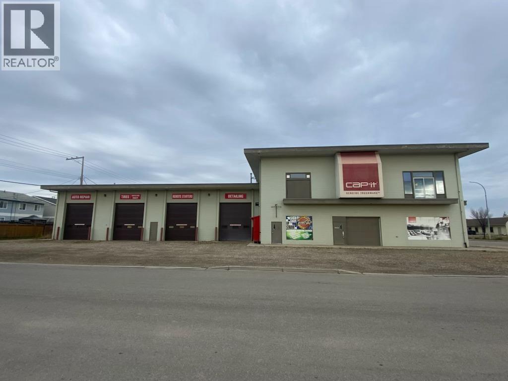 10916-10920 100 Avenue, Fort St. John, British Columbia  V1J 1Z6 - Photo 1 - C8077110