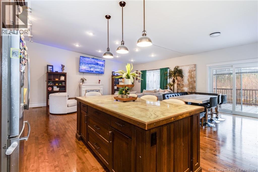 11 Mitchell Wayne, Fredericton, New Brunswick  E3G 5M6 - Photo 14 - NB137358