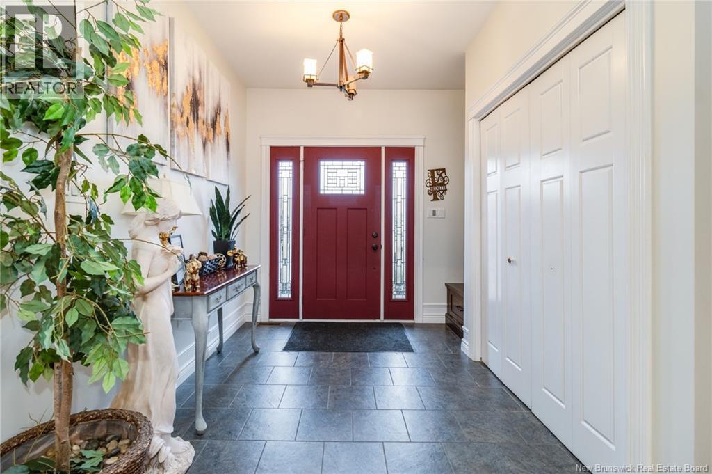 11 Mitchell Wayne, Fredericton, New Brunswick  E3G 5M6 - Photo 2 - NB137358