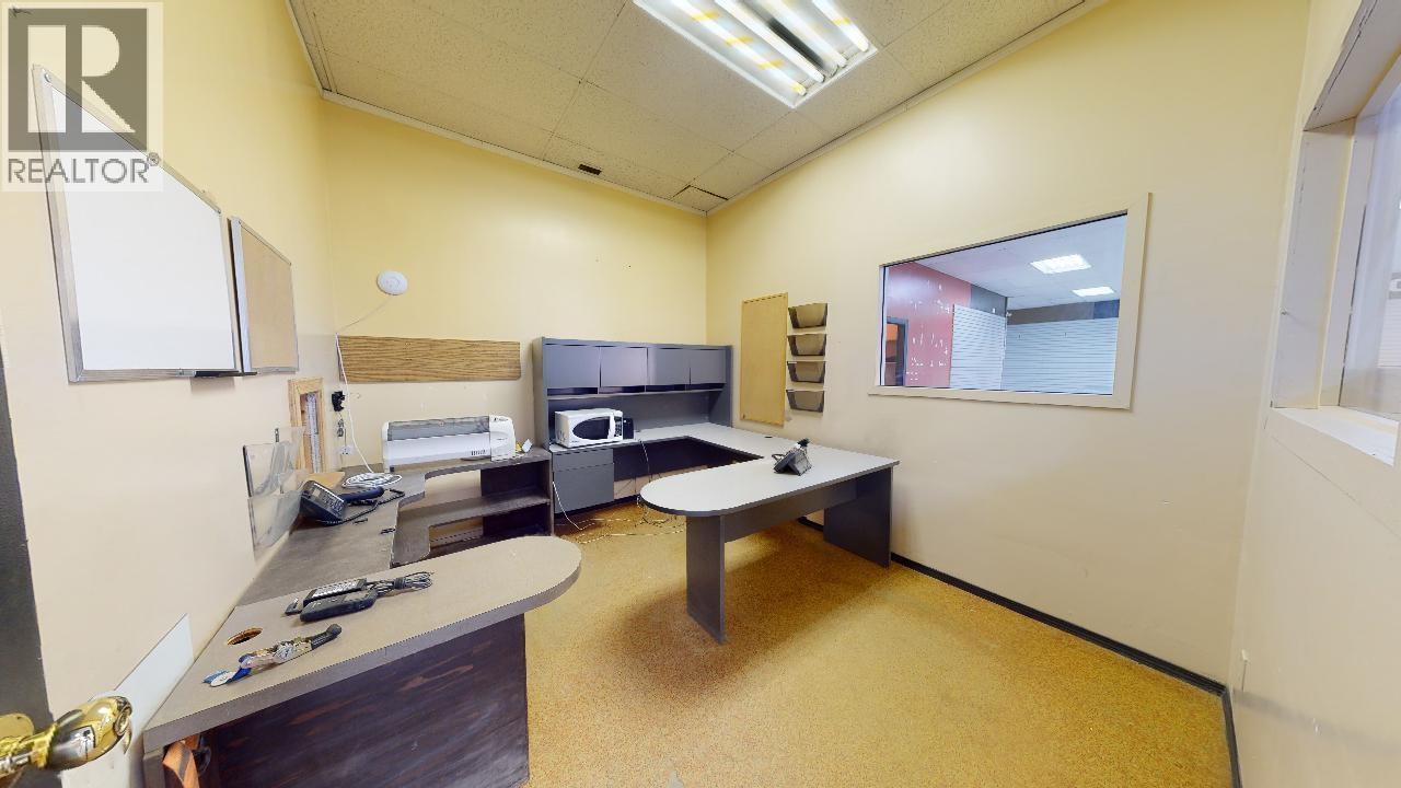 10916-10920 100 Avenue, Fort St. John, British Columbia  V1J 1Z6 - Photo 11 - C8077110