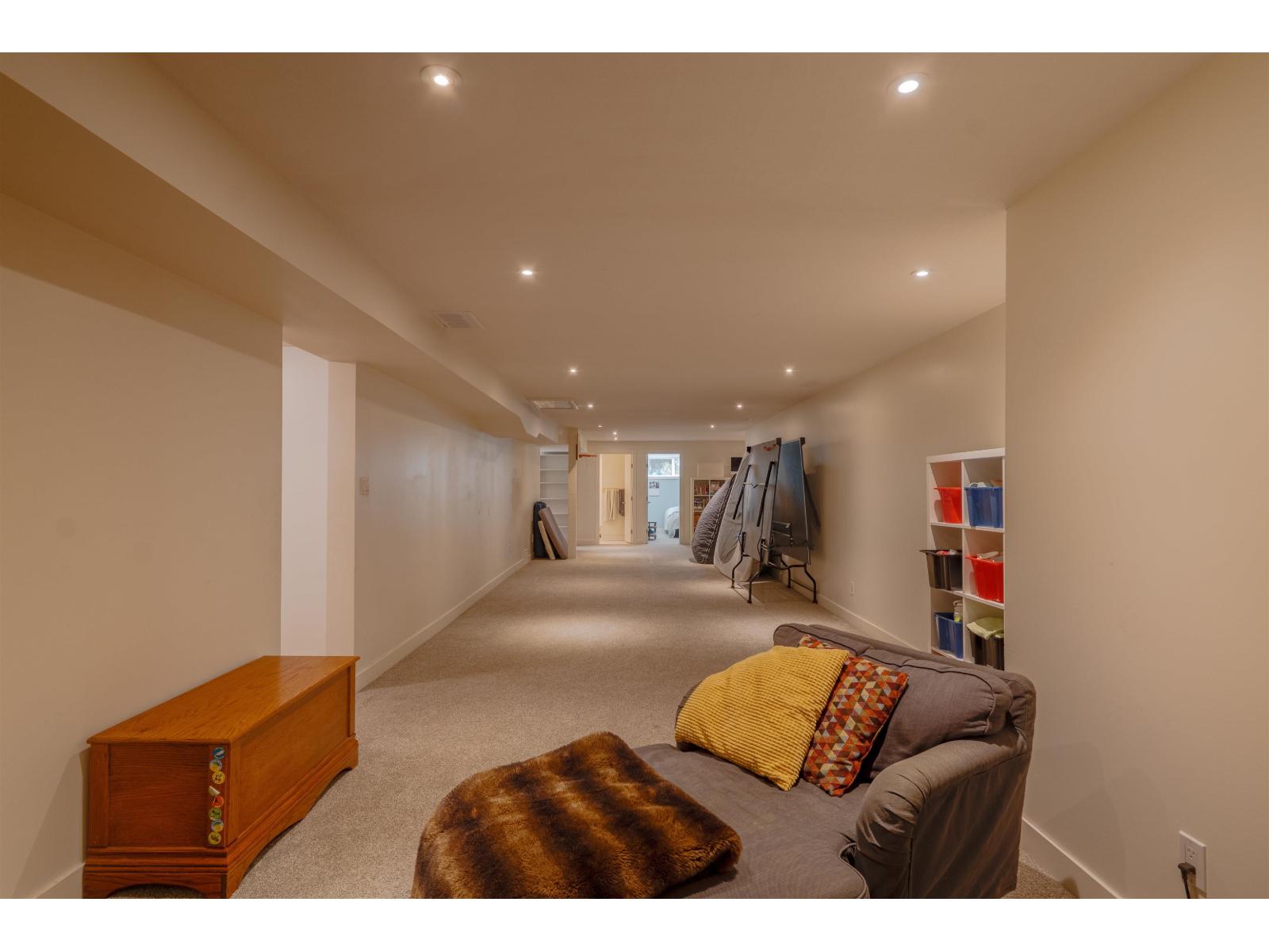 4381 Bridgeview Street, Abbotsford, British Columbia  V4X 1W8 - Photo 18 - R3111603