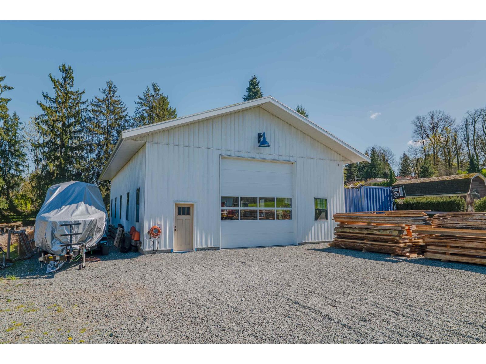 4381 Bridgeview Street, Abbotsford, British Columbia  V4X 1W8 - Photo 3 - R3111603