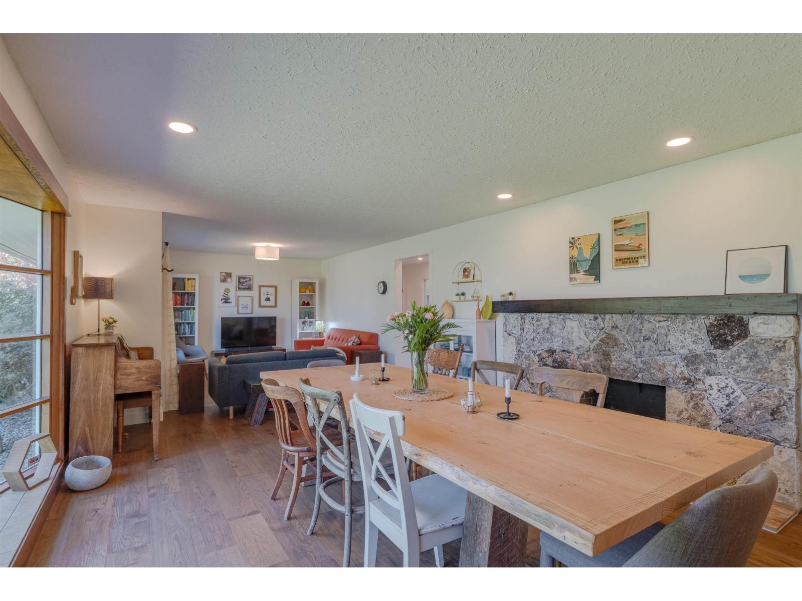 4381 Bridgeview Street, Abbotsford, British Columbia  V4X 1W8 - Photo 11 - R3111603