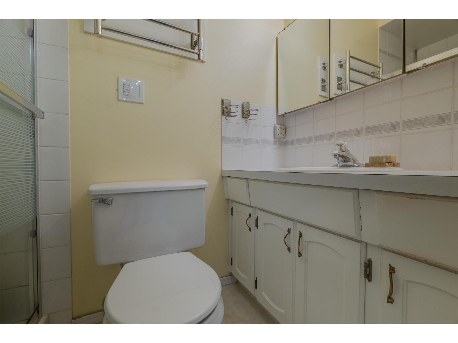 4381 Bridgeview Street, Abbotsford, British Columbia  V4X 1W8 - Photo 14 - R3111603