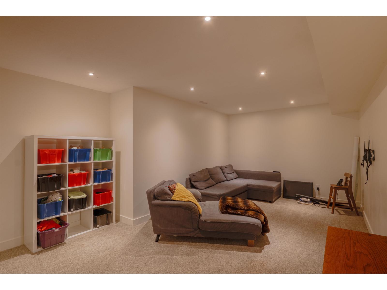 4381 Bridgeview Street, Abbotsford, British Columbia  V4X 1W8 - Photo 19 - R3111603