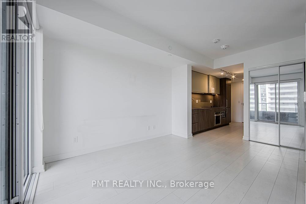 1801 - 19 Western Battery Road, Toronto, Ontario  M6K 0E3 - Photo 11 - C13008102