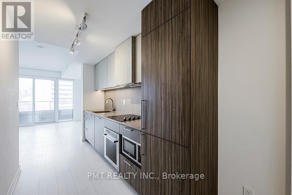 1801 - 19 Western Battery Road, Toronto, Ontario  M6K 0E3 - Photo 3 - C13008102