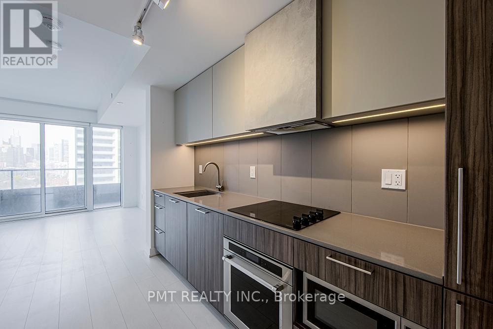 1801 - 19 Western Battery Road, Toronto, Ontario  M6K 0E3 - Photo 4 - C13008102