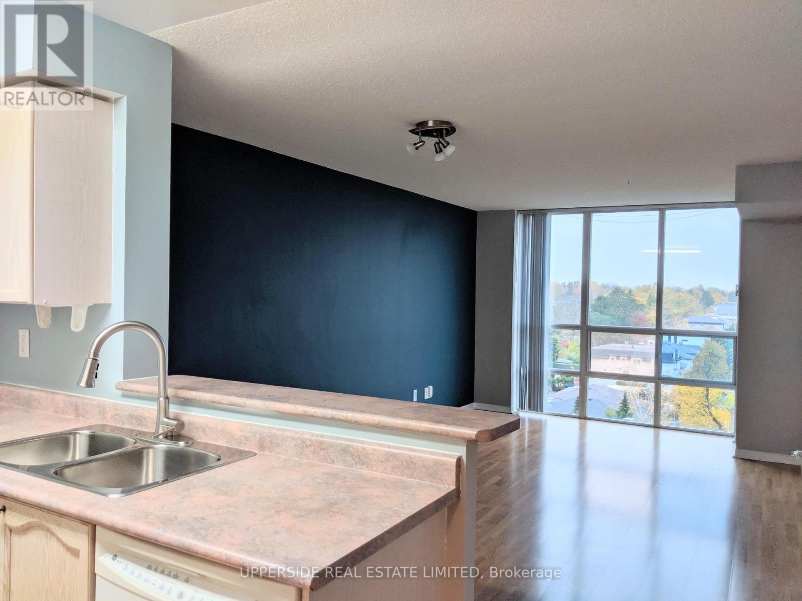 810 - 233 Beecroft Road, Toronto, Ontario  M2N 6Z9 - Photo 4 - C13008134