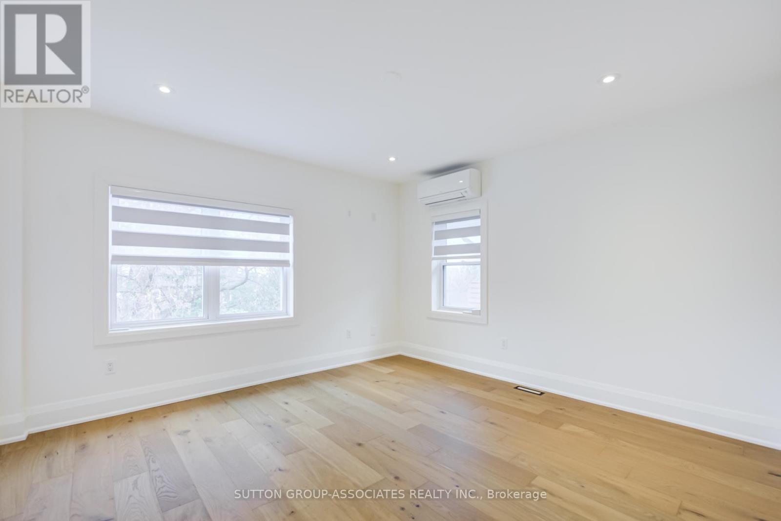 Upper - 422 Rushton Road, Toronto, Ontario  M6C 2Y3 - Photo 35 - C13008184