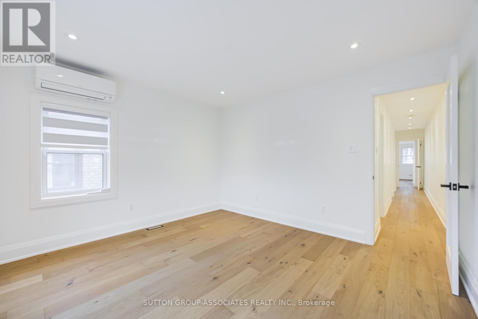 Upper - 422 Rushton Road, Toronto, Ontario  M6C 2Y3 - Photo 36 - C13008184