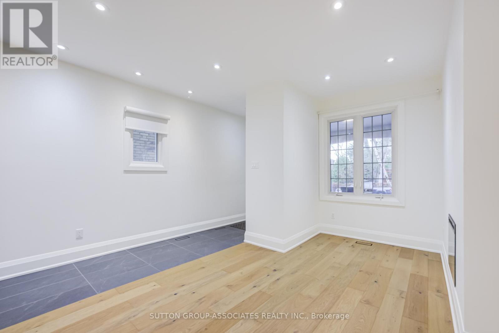 Upper - 422 Rushton Road, Toronto, Ontario  M6C 2Y3 - Photo 9 - C13008184