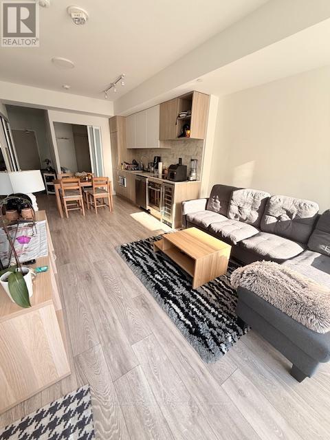 339 - 2020 Bathurst Street, Toronto, Ontario  M5P 0A6 - Photo 4 - C13008200