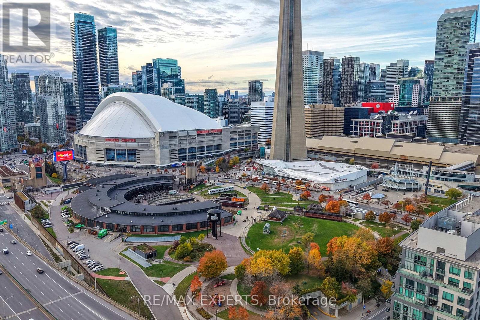2905 - 8 York Street, Toronto, Ontario  M5J 2Y2 - Photo 38 - C13008216
