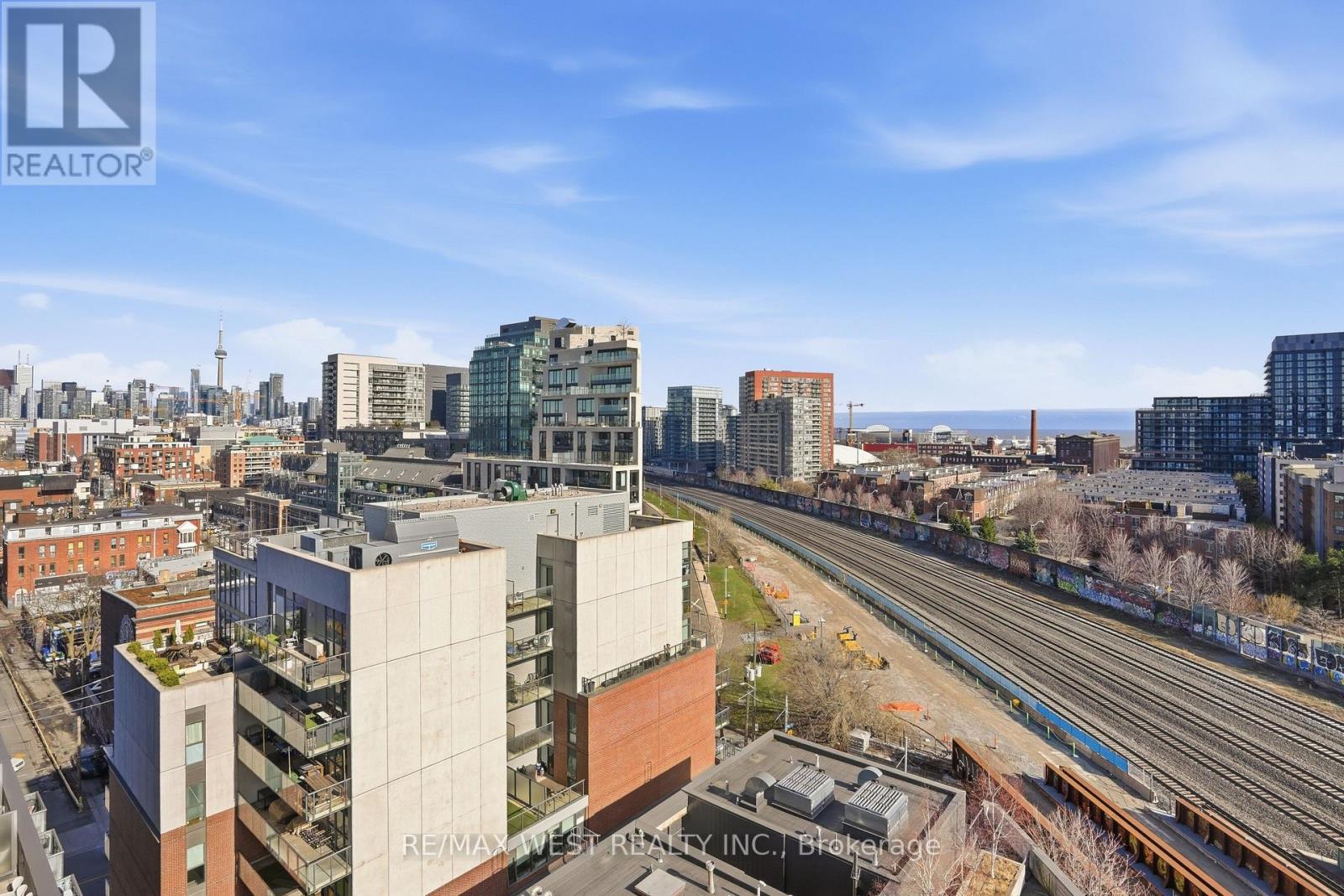 1105 - 20 Minowan Miikan Lane, Toronto, Ontario  M6J 0E5 - Photo 17 - C13008260