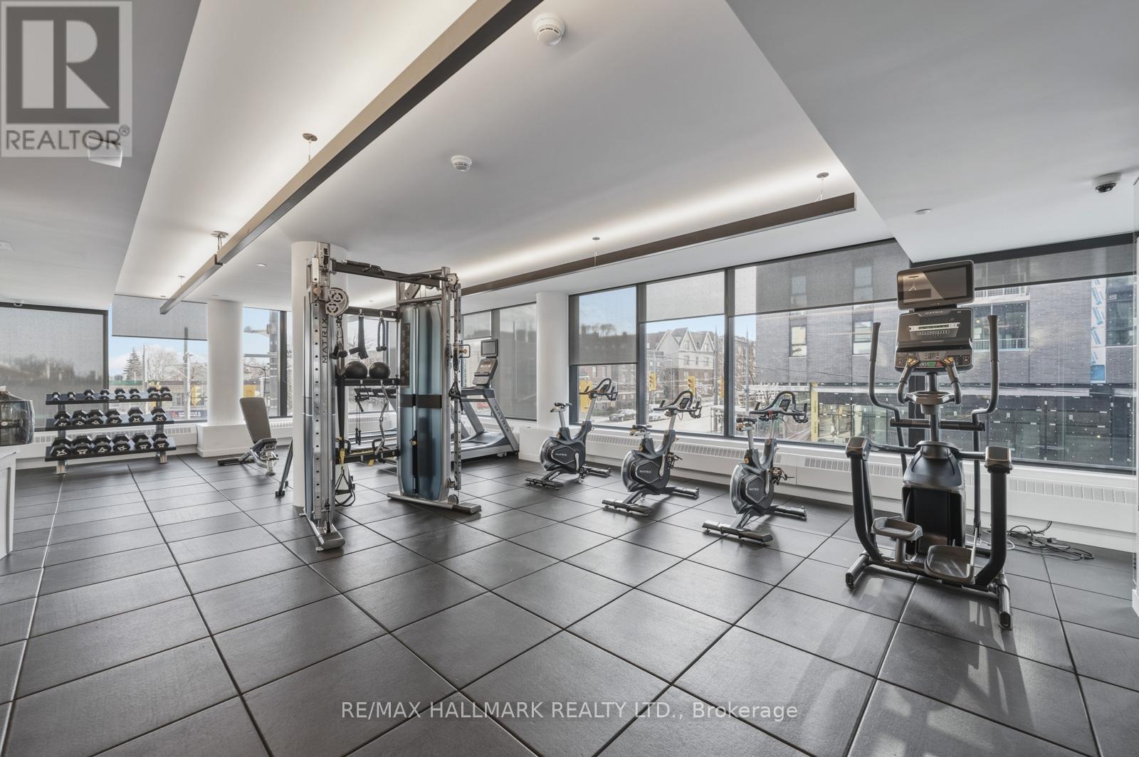 907 - 185 Alberta Avenue, Toronto, Ontario  M6C 0A5 - Photo 32 - C13008270